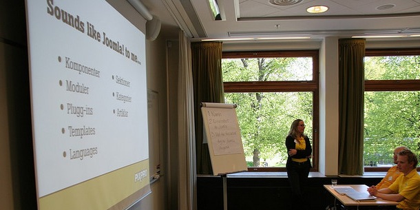 Sarah Watz presenting Joomla